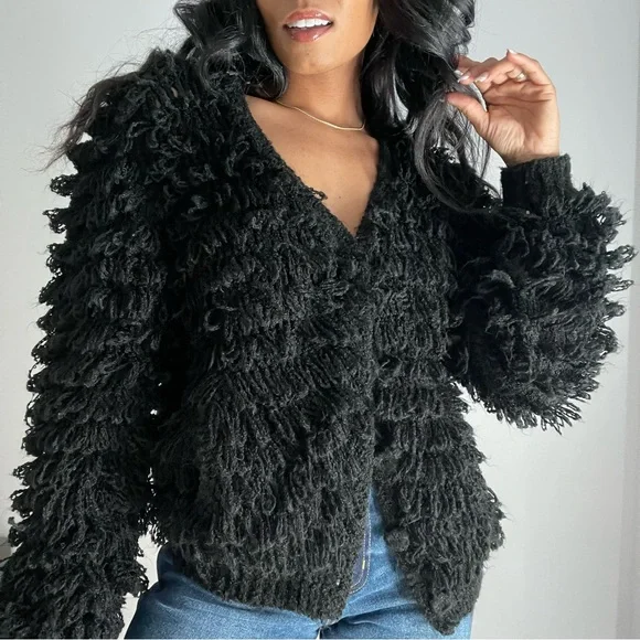 Vintage Large Loop Cardigan - Picture 6 of 13